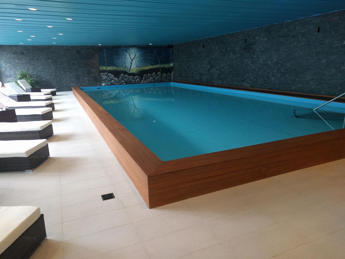 Holiday Accommodation - Swimming Pool Available Davos Zewnętrze zdjęcie